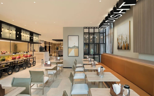 Ibis Mumbai Bkc