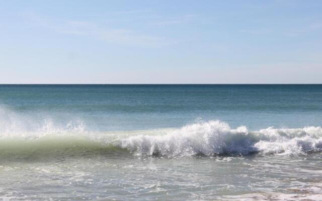 5 Minutes Walk from the Beach