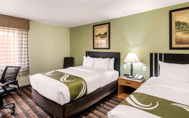 Quality Inn & Suites Plano East - Richardson