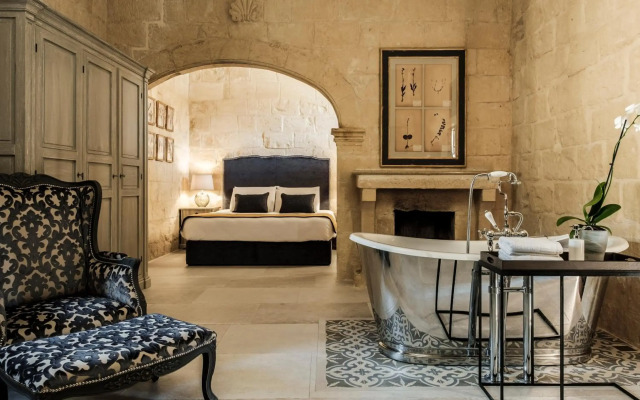 Cesca's Boutique Hotel