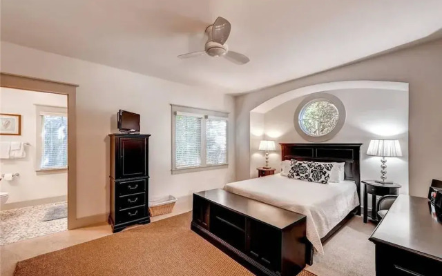 Sumner s Crescent 12 4 Bedroom Holiday Home By Bald Head Island