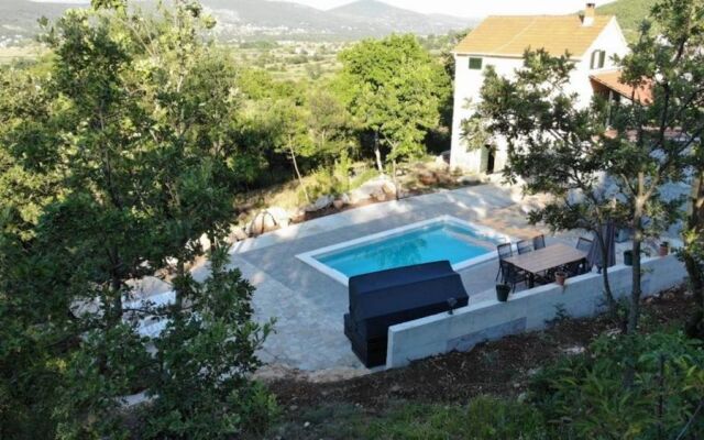 Holiday Home Jadrić