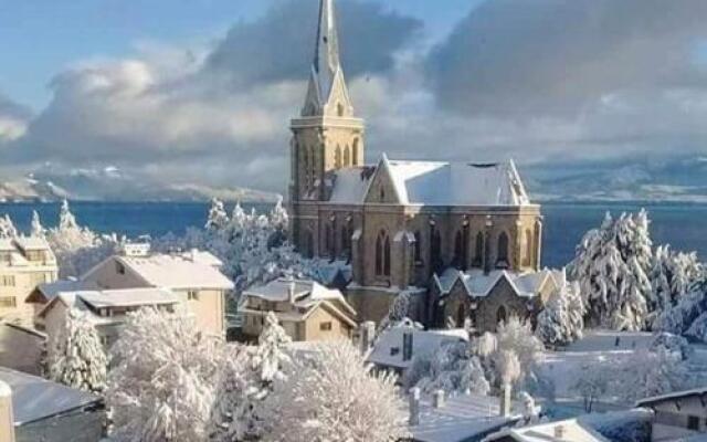 Bariloche Center 630 Studio