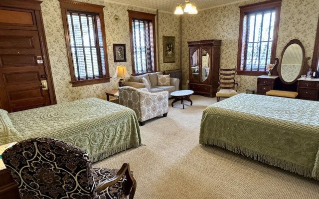 Cripple Creek Hospitality House & Travel Park