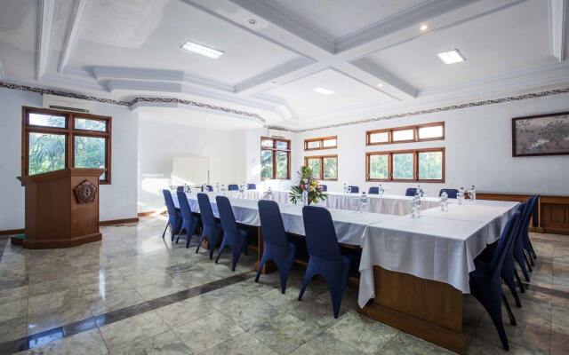 Vila Shanti Beach Hotel