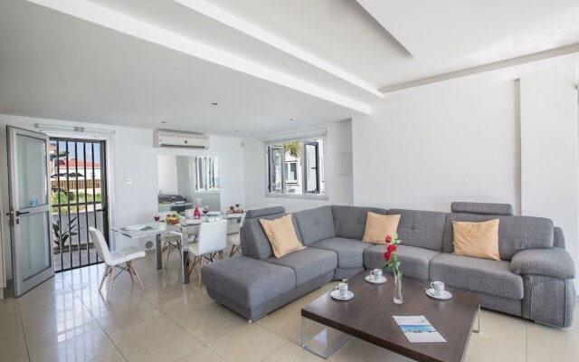 Celebrity Villa Jordan 9