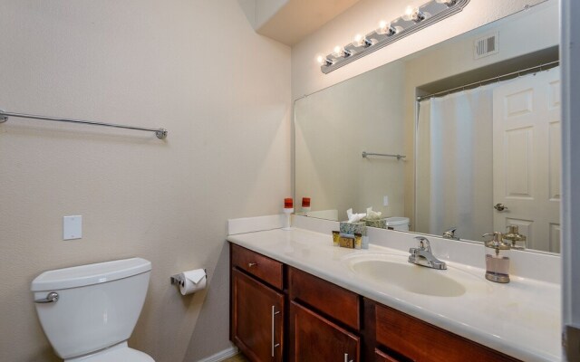 Signature 2 Bedroom Condo by RedAwning