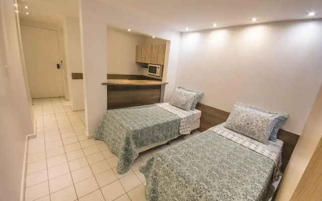 Littoral Victory Flat