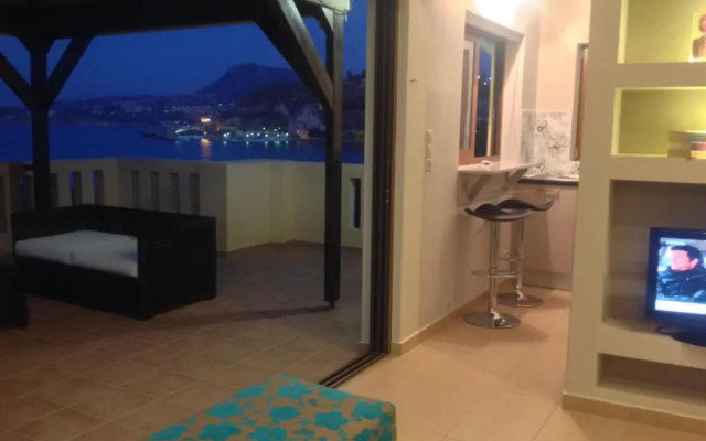 Asterias Studios Apartments