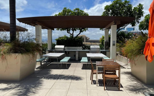 Residence Salt at Kakaako