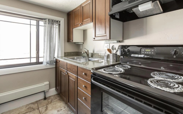 Aspenwood Manor South