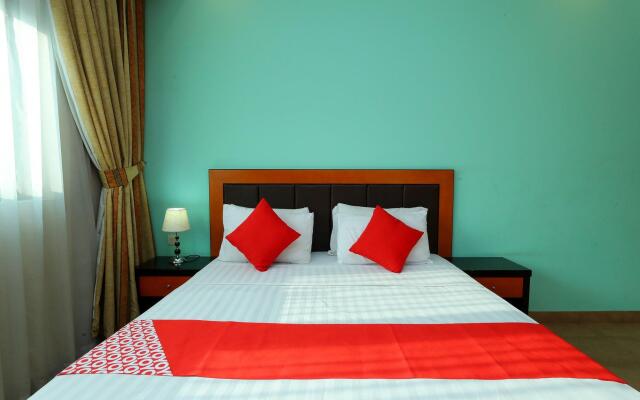 OYO 111 Infinity Suites