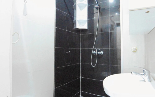 Apartamento en bajos cercano a Principe Pío AZBEXC