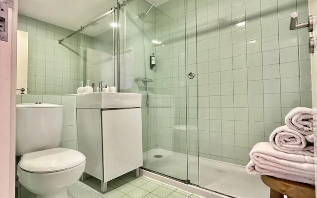 Youropo - Typical House 5