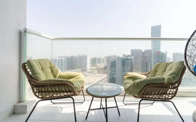 Stunning 2BR in Maison Prive