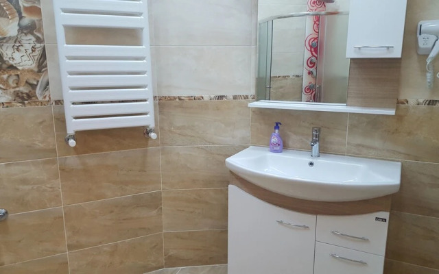 Villa Floor 2 Beds Fully furnished Apt
