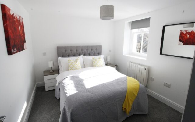 Willow Serviced Apartments The Walk 2