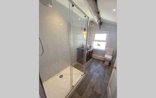 Seagulls Rest Marine Themed Seaview Apartment