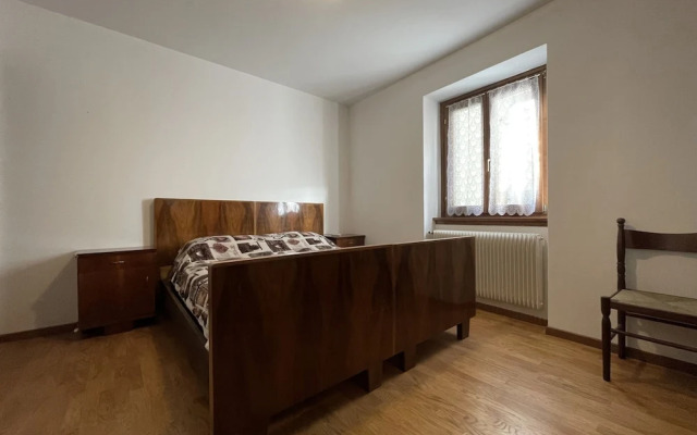 063 Bilocale Carisolo