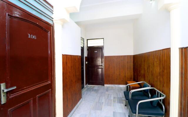 OYO 44668 Hotel Plazza