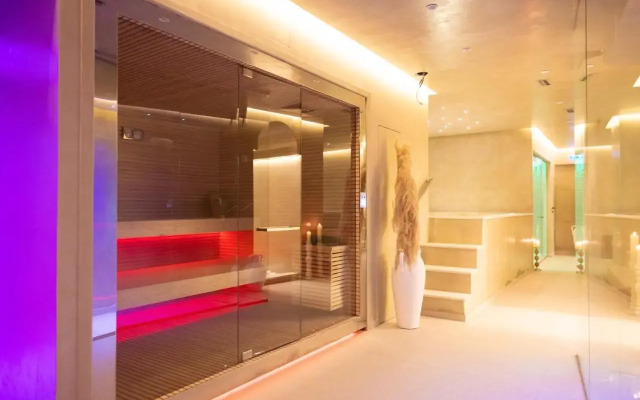 Regina City Hotel