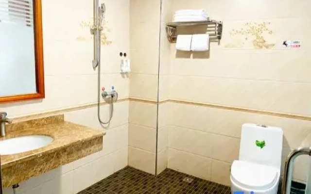 Hepu Haizhiyuan Business Hotel
