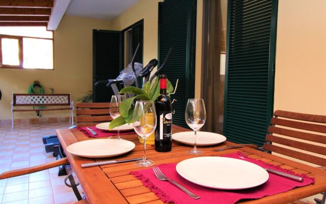 Lido Apartment Excellant Location