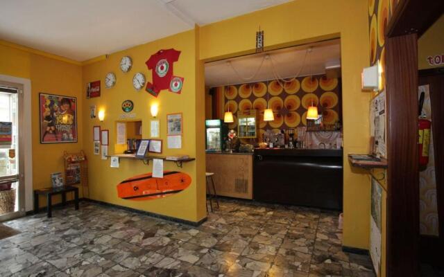 Sunflower City Hotel 