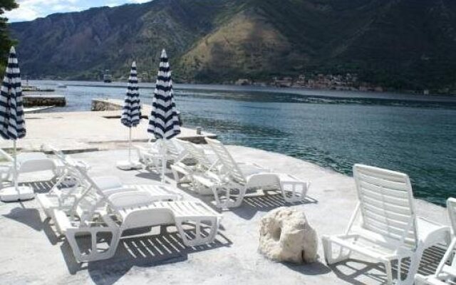 Apartments Radulovic