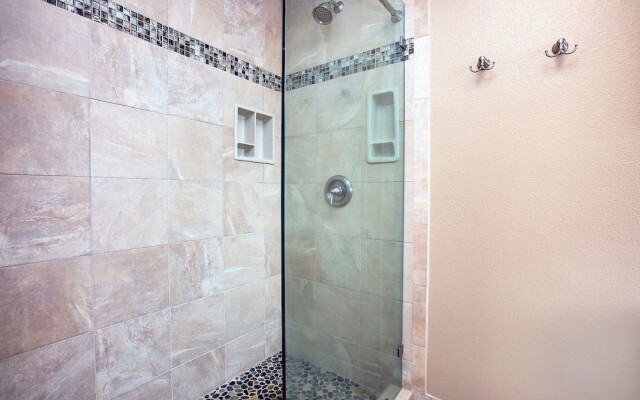 Sands Of Kahana 215 - Two Bedroom Condo