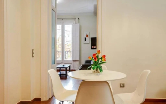 Ronda Sant Pere - Private City Center 1-Bedroom Suite