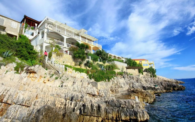Apartments by the sea Zavalatica, Korcula - 182