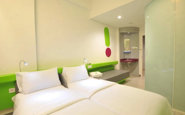 POP! Hotel Diponegoro Surabaya