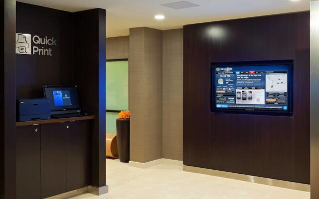 Courtyard Boulder Longmont