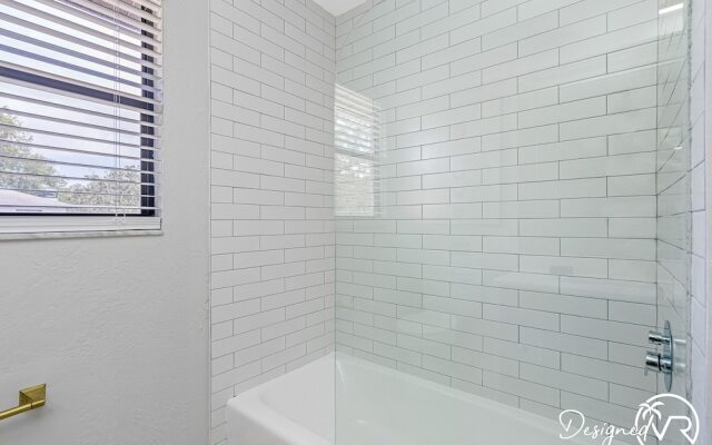 8 BR Heated Pool & Soccer Field