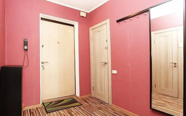 ApartLux Tretyakovskaya