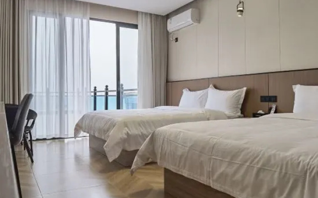 Taishan Golden Beach Resort