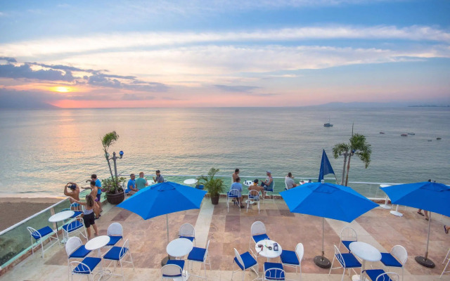 Blue Chairs Beachfront Resort Puerto Vallarta Mexico - Adults Only