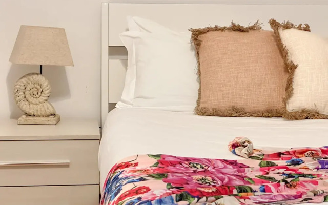 flowers apartments and rooms