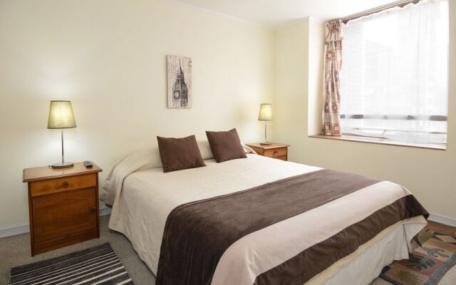 Seven Apart Hotel