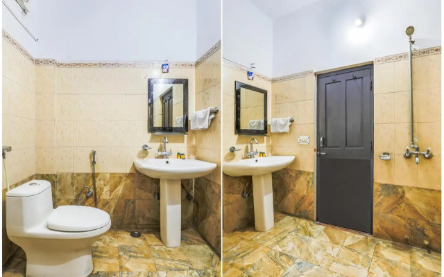 FabHotel Pramila Inn