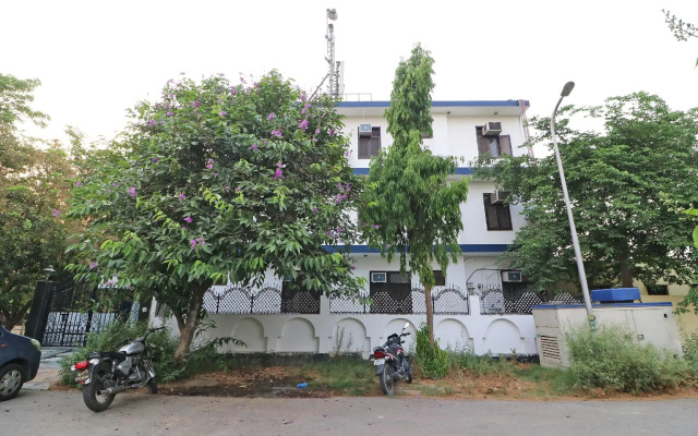 OYO 11926 OOAK Hotel