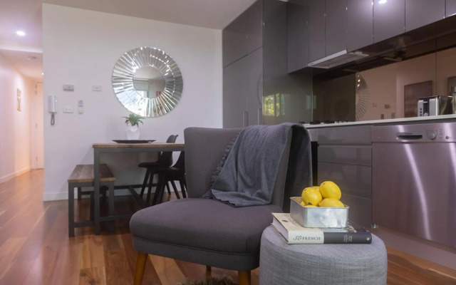 Experience Port Melbourne