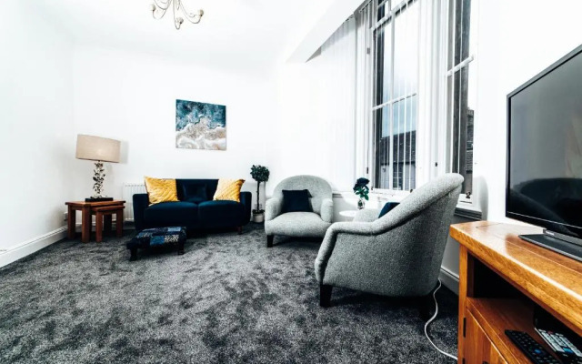 Princes Street Apartment