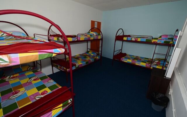 Submarine Guest House Central Market - Hostel