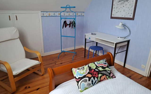 House in Treompan Near Sandy Beach