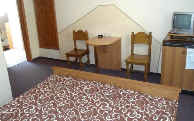 Hostel Vatra