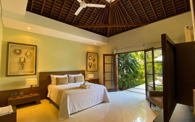 Nyaman Villas