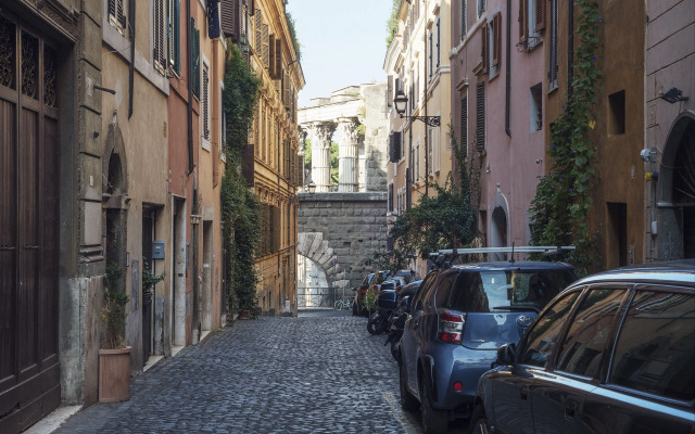 Fori Imperiali Elegant Apartment