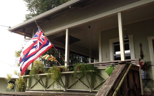 Hilo Bay Hale Bed and Breakfast